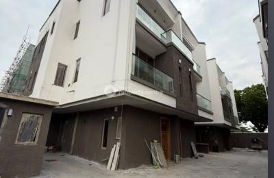 5 bedroom duplex